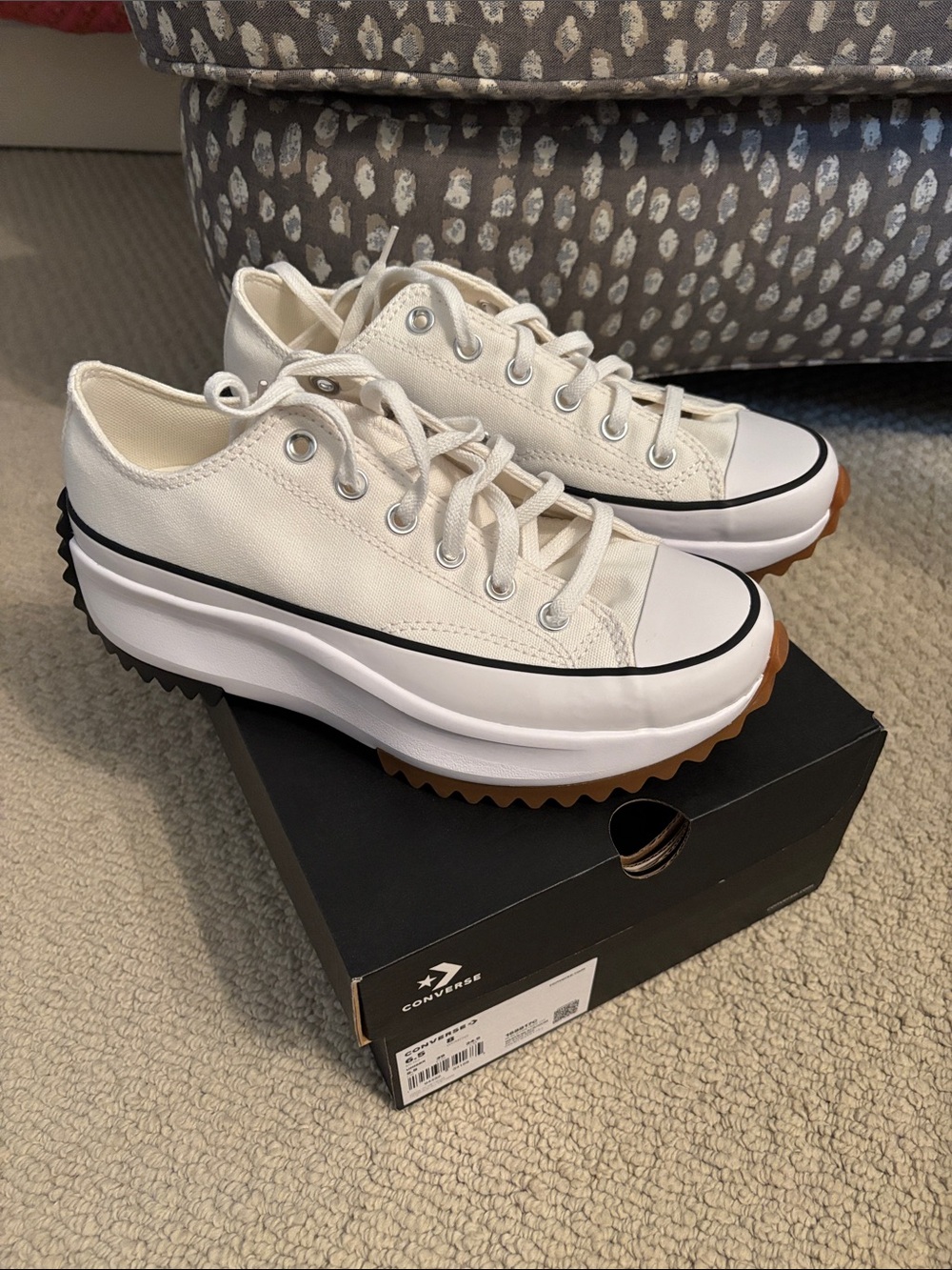 NWT Converse Runstar Hike Platform Sneaker